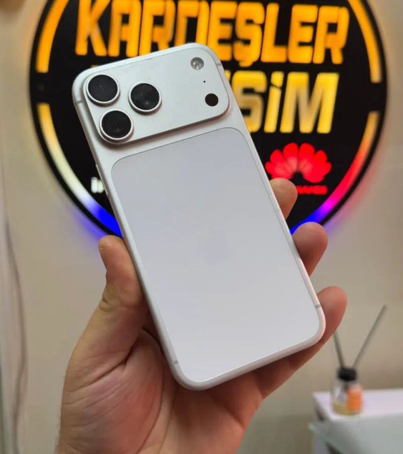 İPHONE 17 PRO MAX