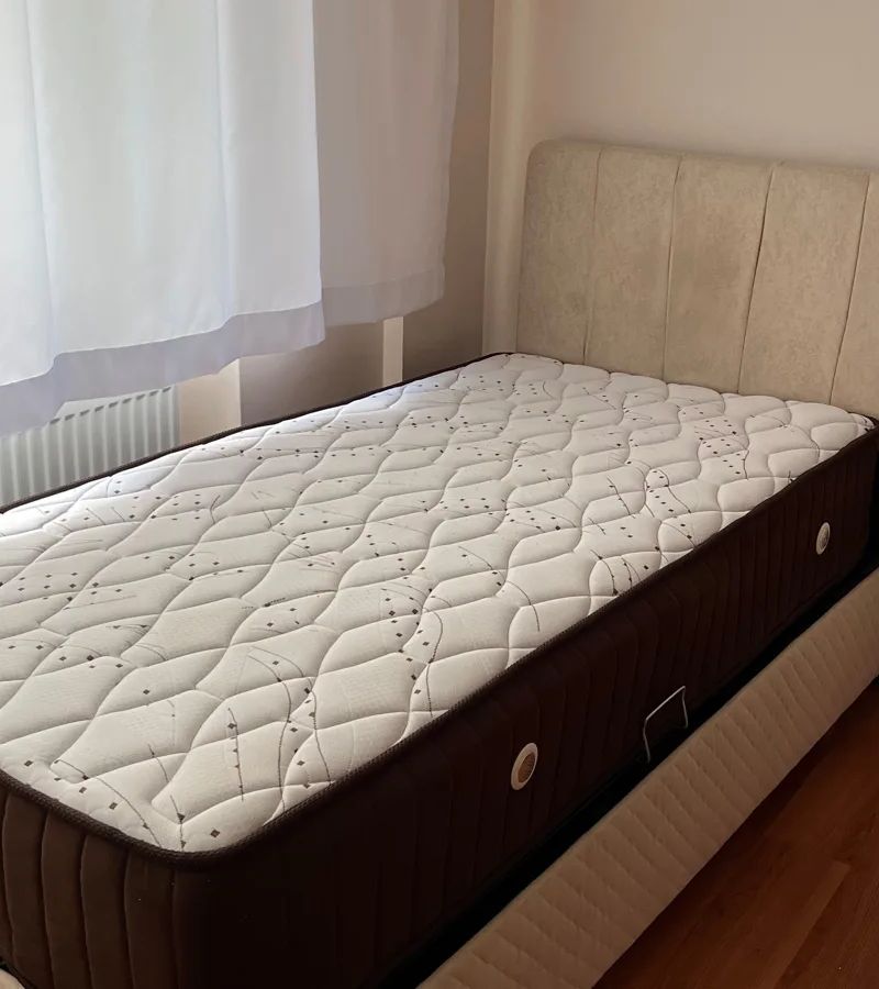 Yatak baza başlık dolap